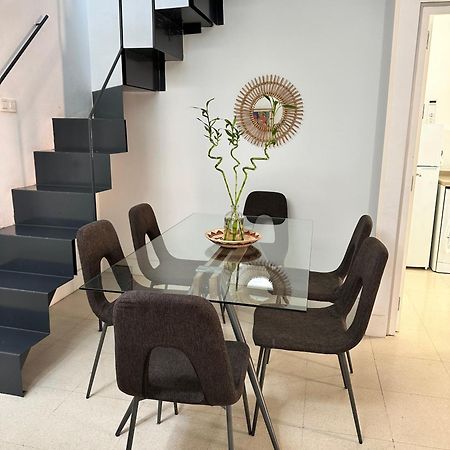 RR Apartamentos Arrayan 23 Sevilla Bagian luar foto