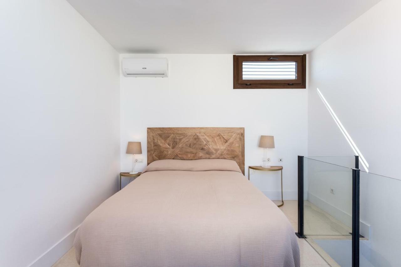 RR Apartamentos Arrayan 23 Sevilla Bagian luar foto