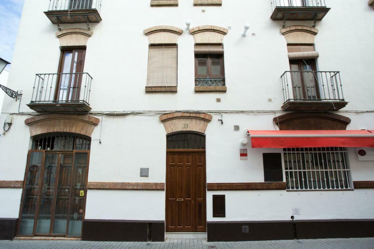 RR Apartamentos Arrayan 23 Sevilla Bagian luar foto