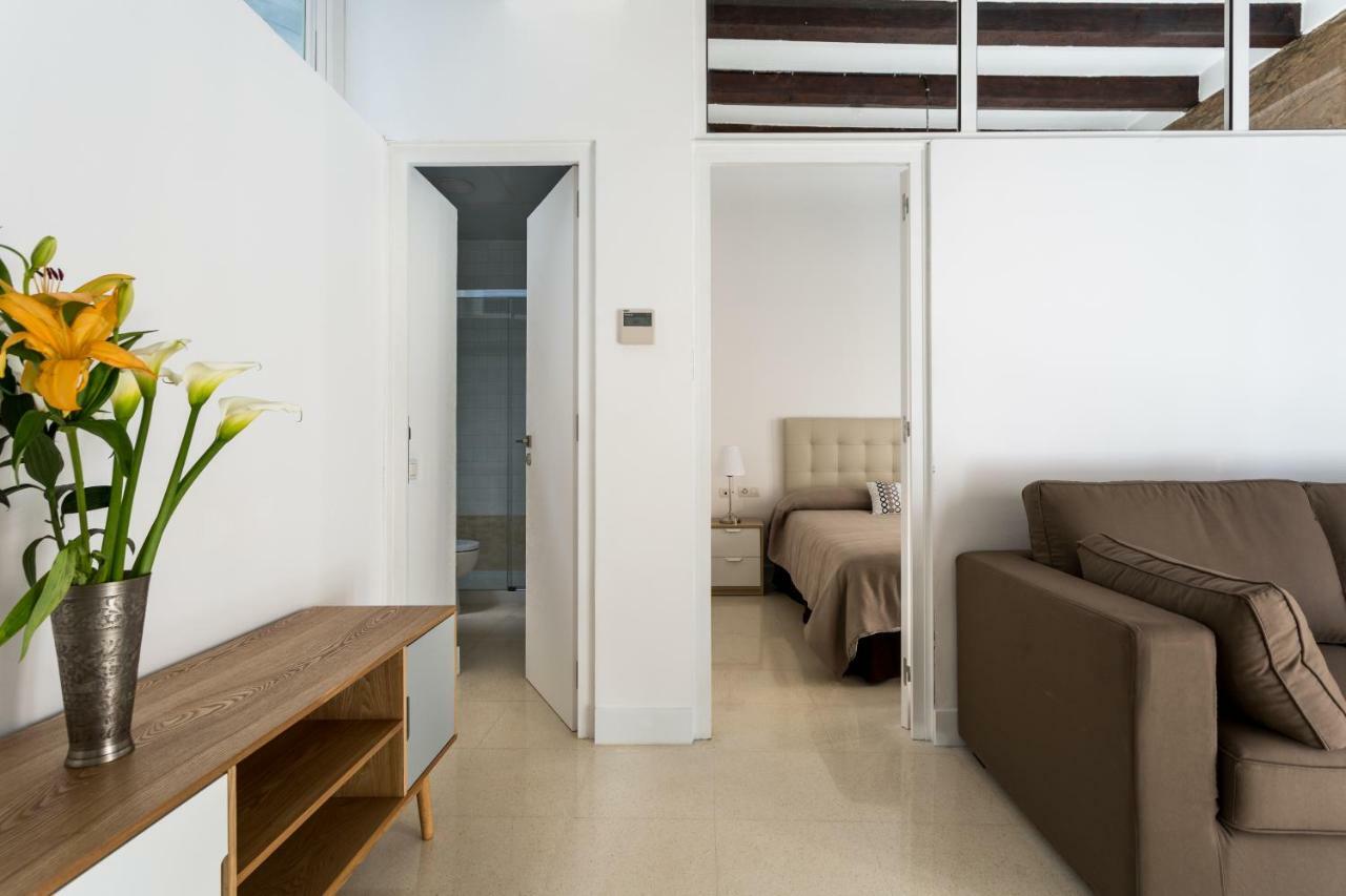 RR Apartamentos Arrayan 23 Sevilla Bagian luar foto